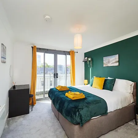 Emerald Suite: Two-Story Duplex in City Centre Birmingham Exterior photo